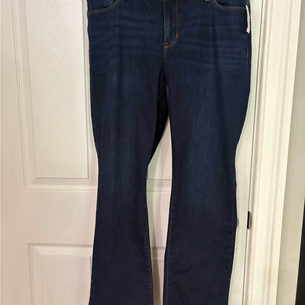 NWT Old Navy Women's Bootcut Jeans